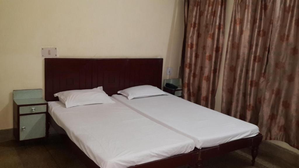 Hotel Pawan Агра Номер фото